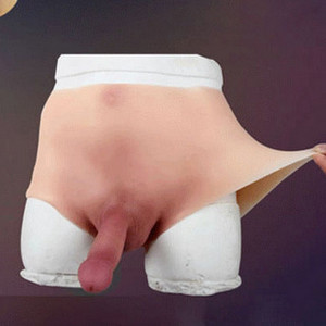 Dương vật giả liền quần da như thật
